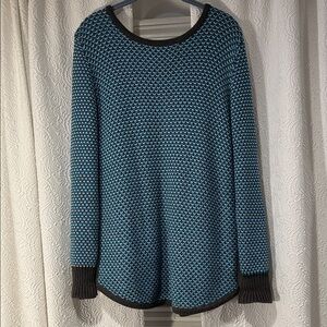 MARBLE Blue White Gray Knit Top with Full Back Zip
